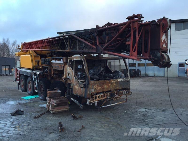 Liebherr LTM 1060-2 Grues tout terrain