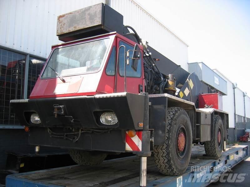 P&H S 15 for parts Grues tout terrain