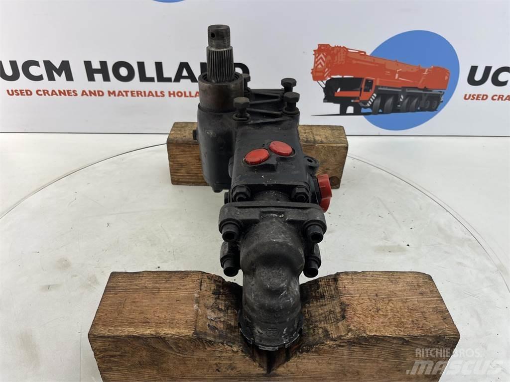 P&H S35 steering box Accessoires et pièces pour grue
