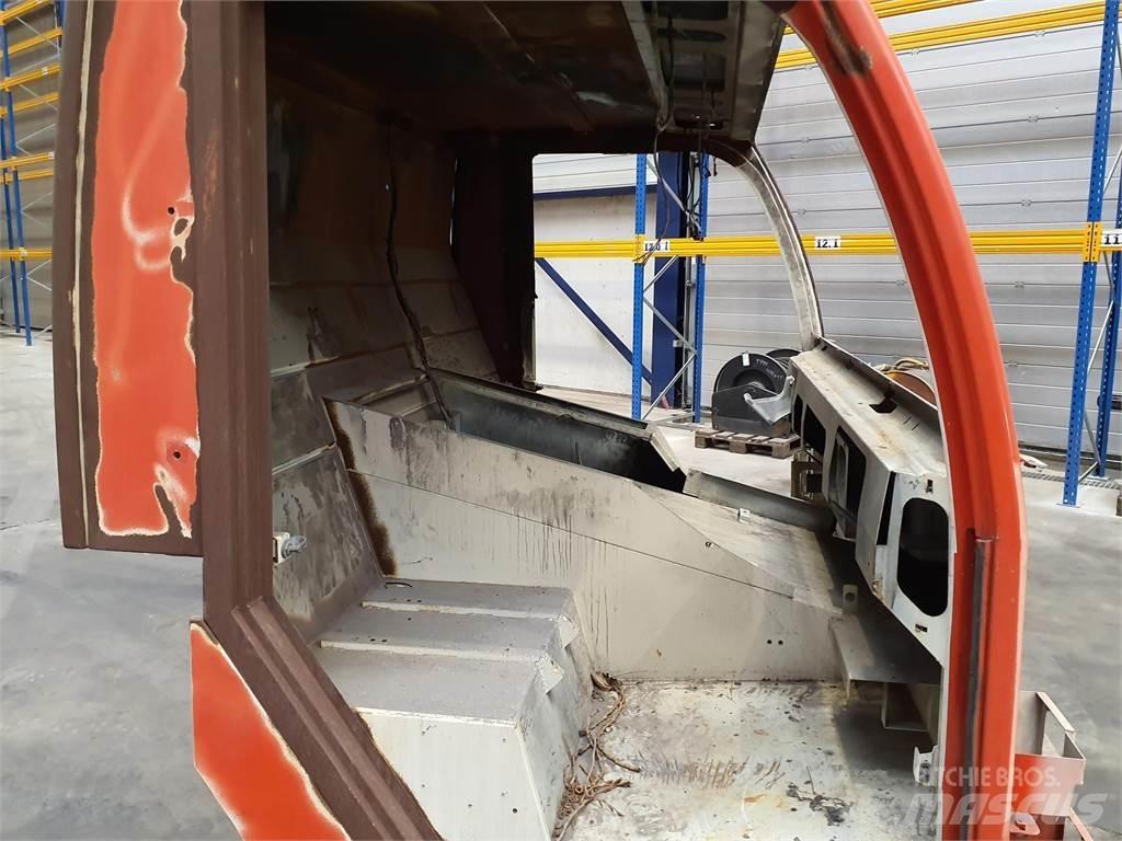 PPM ATT lower cabin Cabine