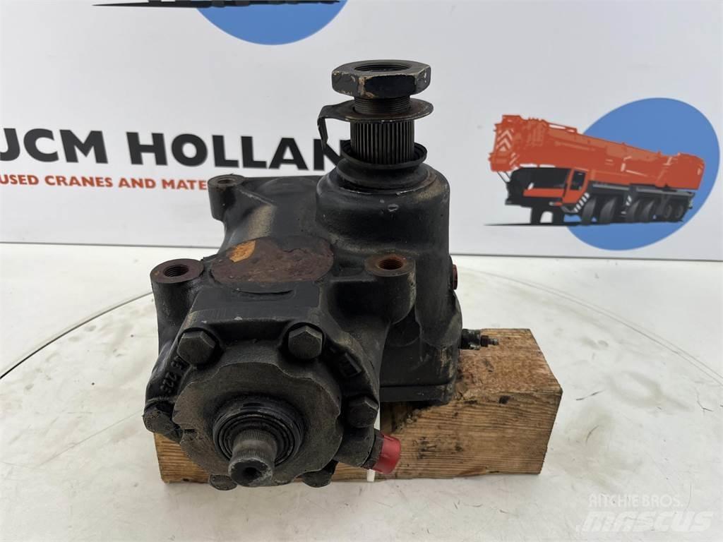 ZF steering box Accessoires et pièces pour grue