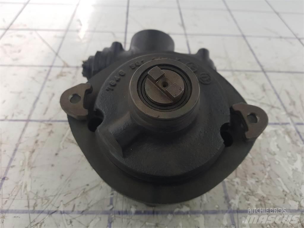 ZF steering pump Accessoires et pièces pour grue