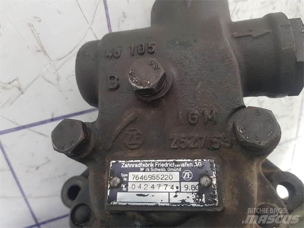 ZF steering pump Accessoires et pièces pour grue