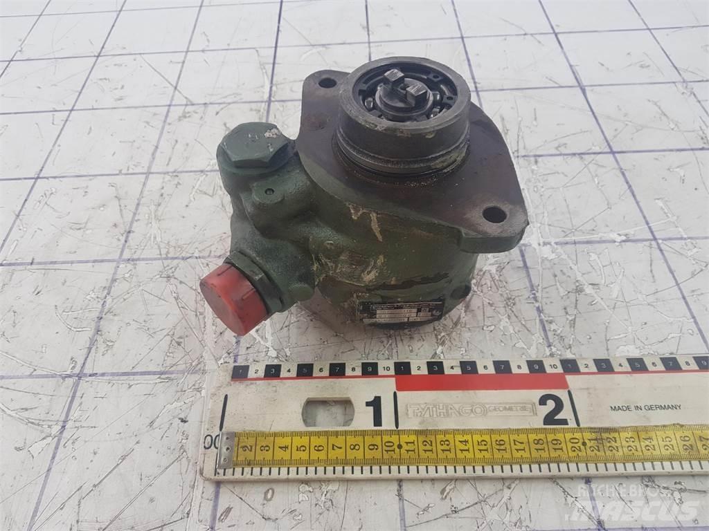 ZF steering pump Accessoires et pièces pour grue