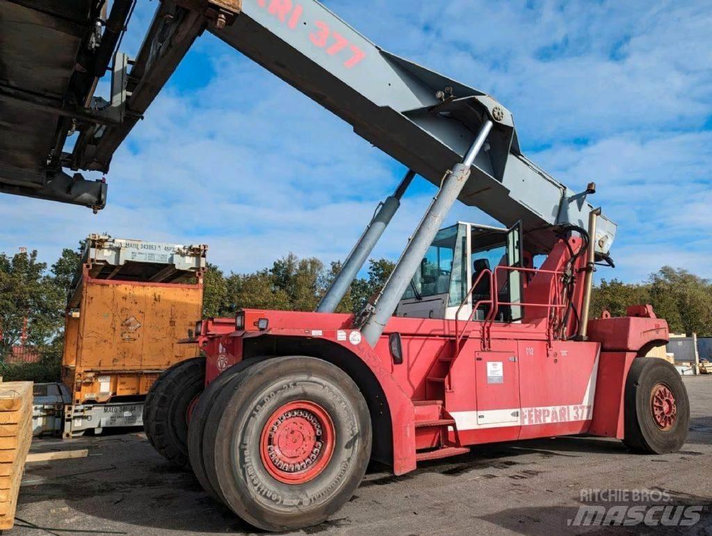 CVS Ferrari F377.5 PB Reachstackers