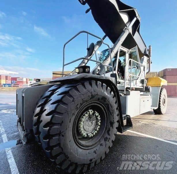 Hyster RS46-41XD/67S Reachstackers