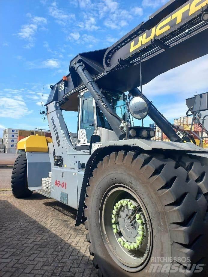 Hyster RS46-41XD/67S Reachstackers
