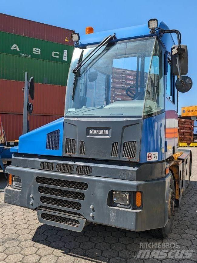 Kalmar T2 Tracteur de manœuvre