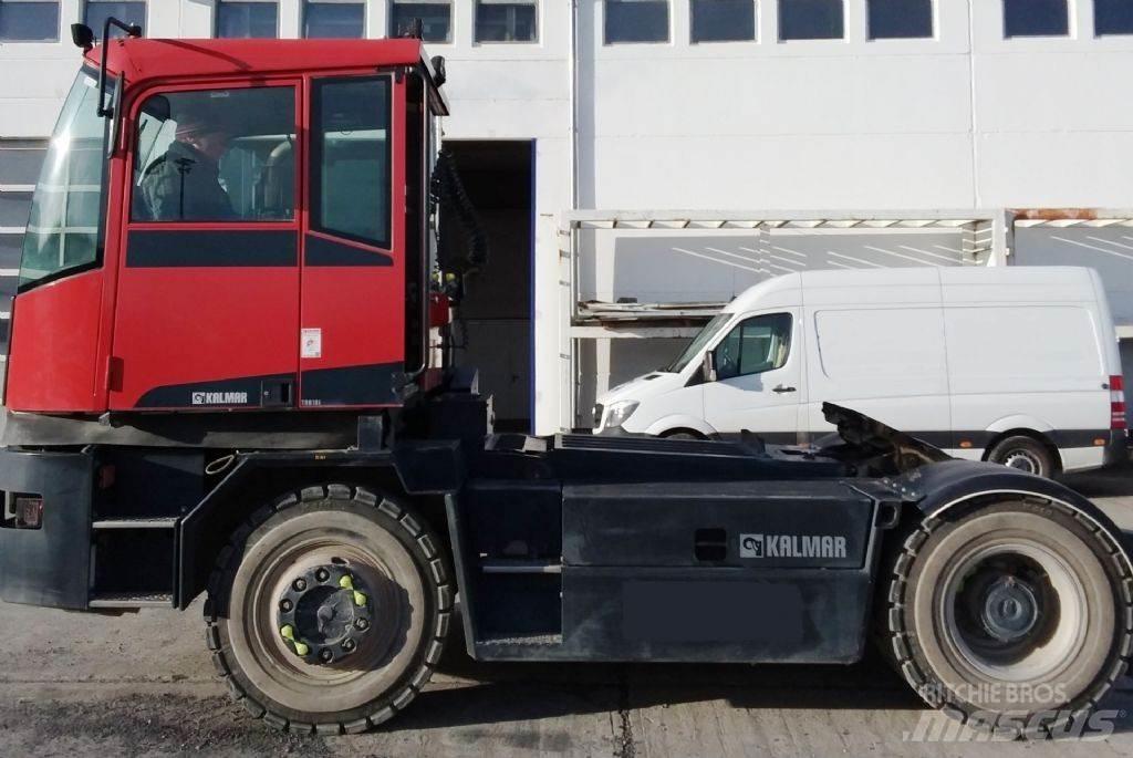 Kalmar TR618 Tracteur de manœuvre
