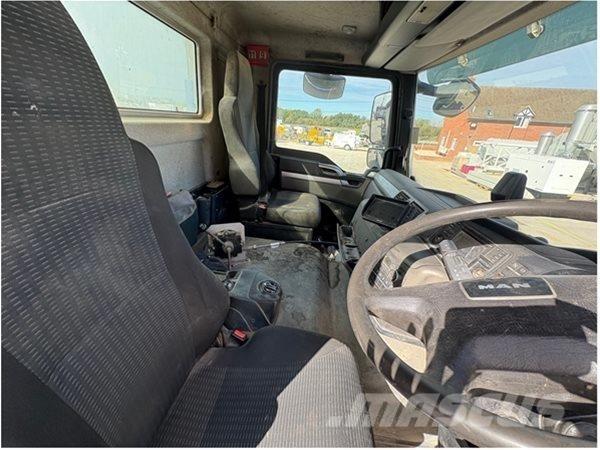 MAN McPHEE 4m3 Camion malaxeur