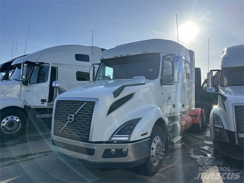 Volvo VNL740 Tracteur routier
