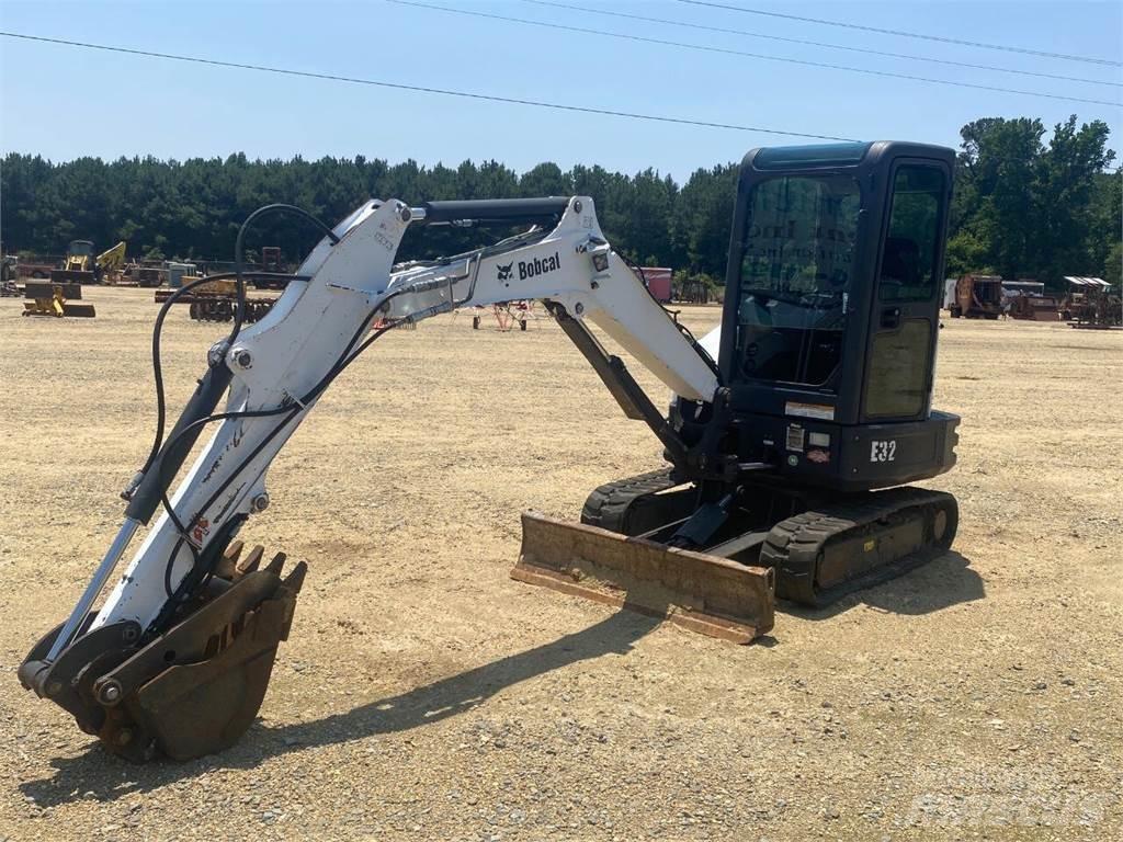 Bobcat E32 Construction - Autres