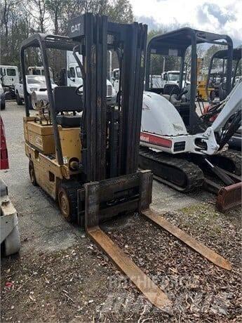 CAT T50D Construction - Autres