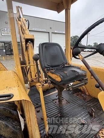 Ford 555 Construction - Autres