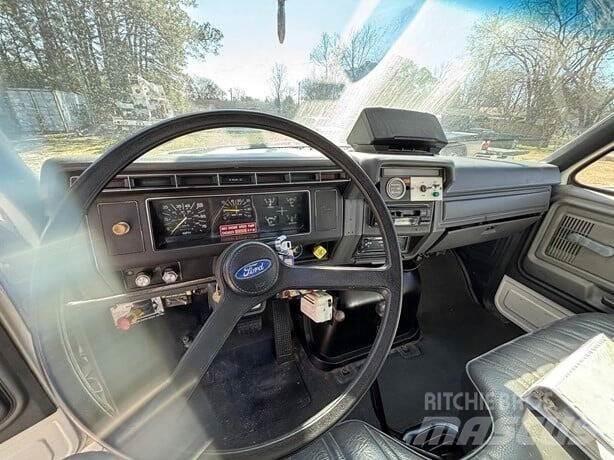 Ford F-800 Construction - Autres