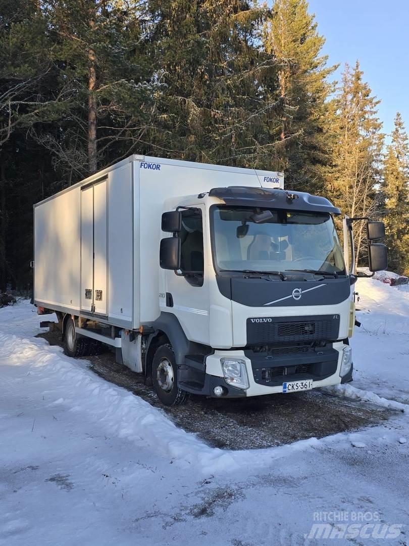 Volvo FL Camion Fourgon
