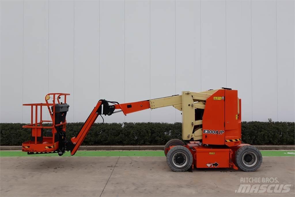 JLG E300AJP Nacelles articulées