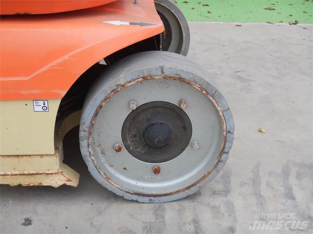 JLG Toucan 10E Mât vertical