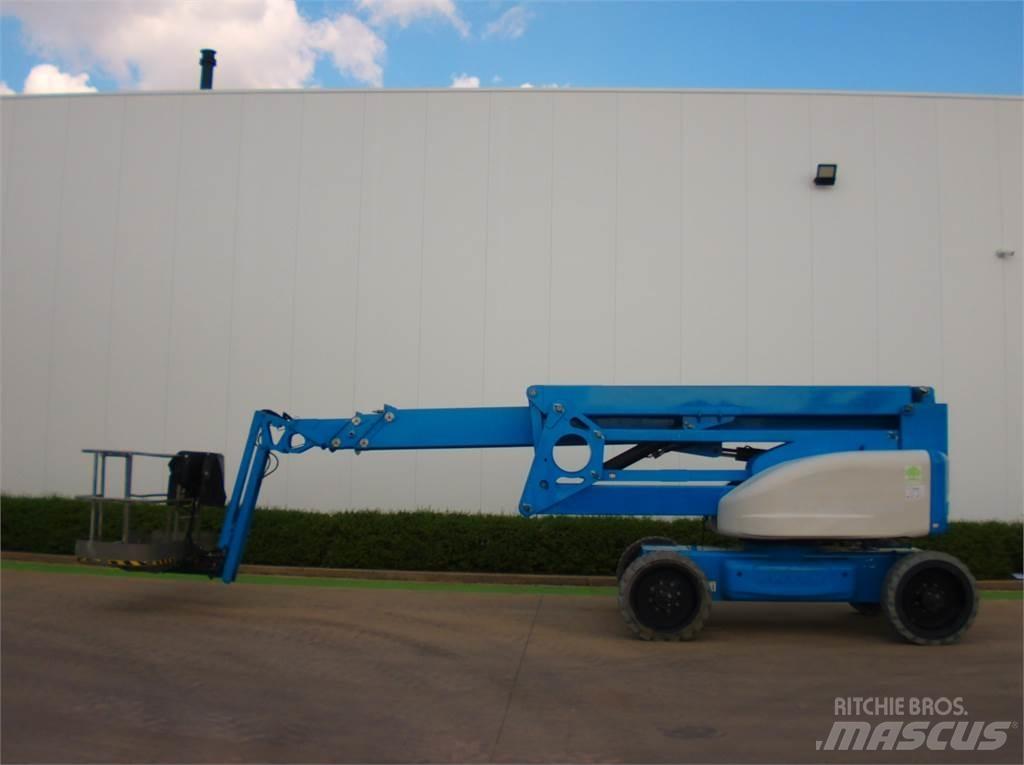 Niftylift HR28 Nacelles articulées