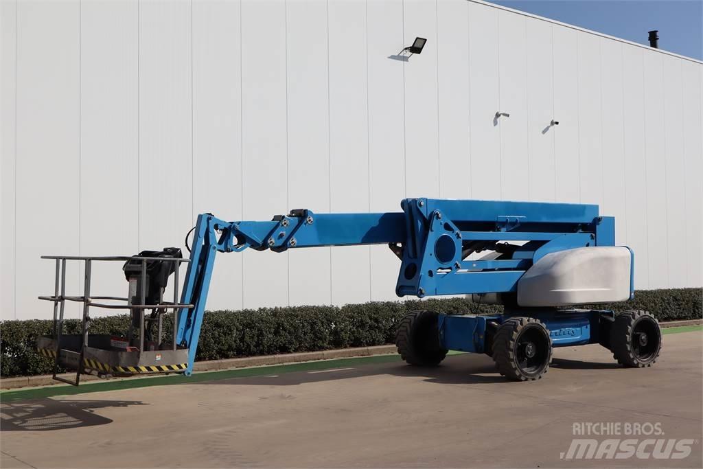 Niftylift HR28 Nacelles articulées