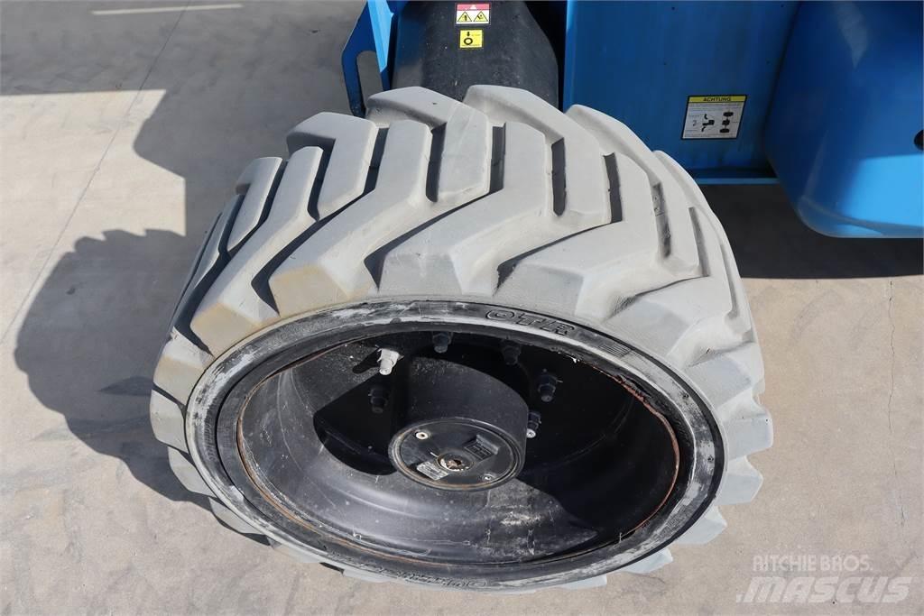 Niftylift HR28 Nacelles articulées