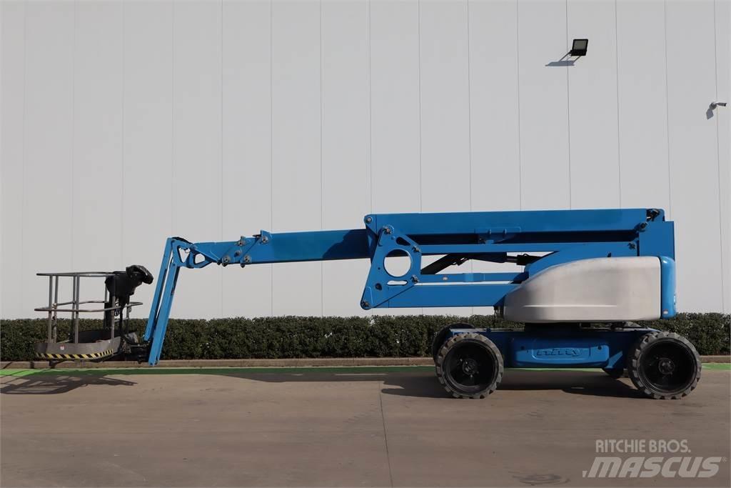 Niftylift HR28 Nacelles articulées