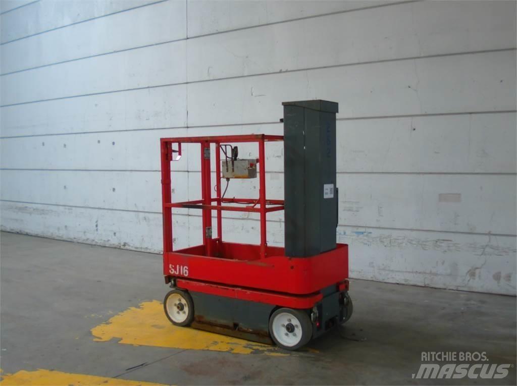 SkyJack SJ16 Mât vertical