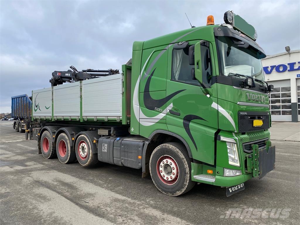 Volvo FH 8x4 Camion plateau ridelle avec grue
