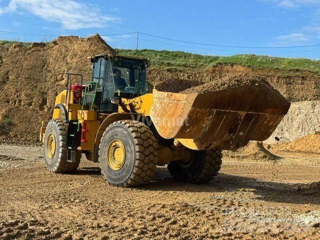 CAT 980M Chargeuse sur pneus
