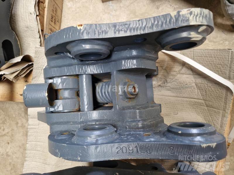 Kubota U27 Attache rapide pour godet