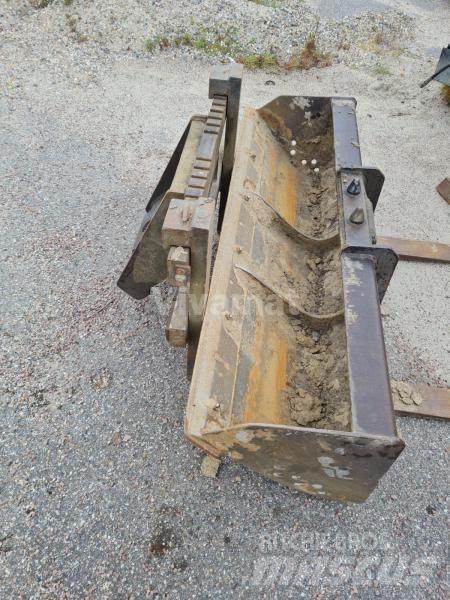 Mecalac 12MTX Godet
