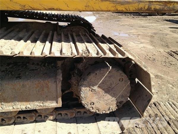 Komatsu PC300 LC-7 Pelle sur chenilles