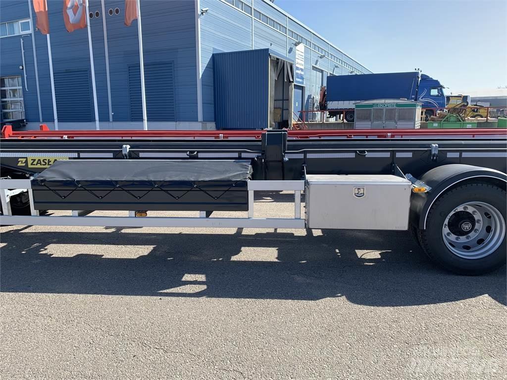 Zaslaw  Remorque porte container