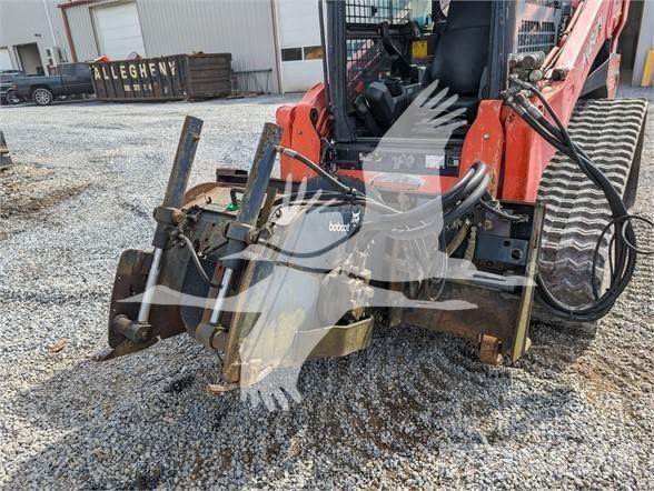 Bobcat  Tronçonneuse pour route