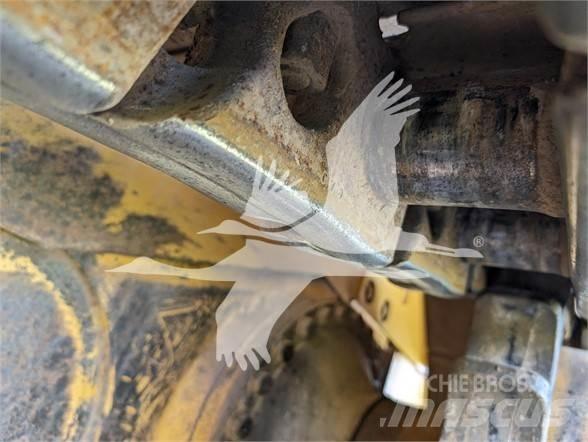 CAT D8T Bouteurs sur chenilles