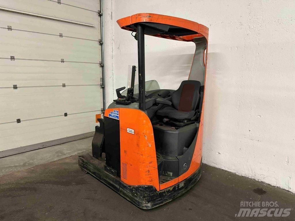 BT RRE 140 - TRIPLEX 8 m Chariot à mât rétractable