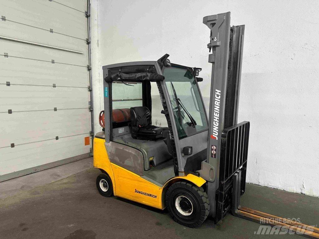 Jungheinrich TFG 316 Chariots GPL