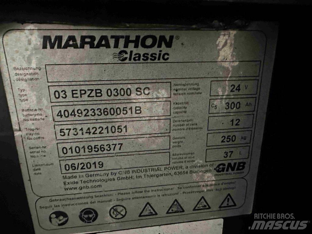 Toyota SPE 200 DN Gerbeur accompagnant