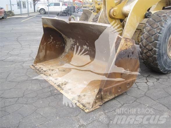 CAT 928H Chargeuse sur pneus