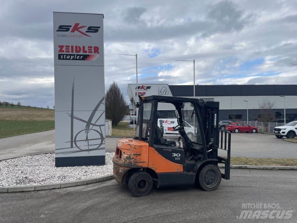 Doosan D30S-5 Chariots diesel
