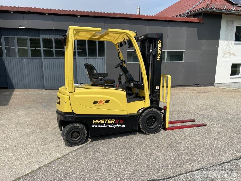 Hyster J2.5XN Chariots élévateurs électriques