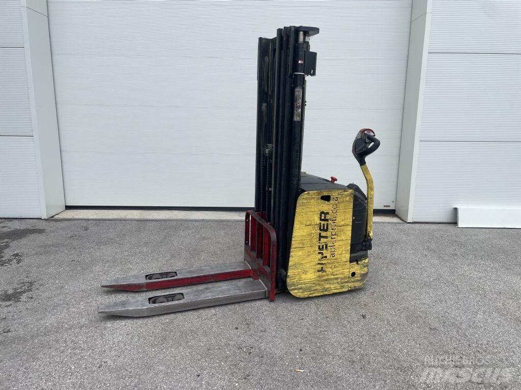 Hyster S1.6AC Gerbeur accompagnant