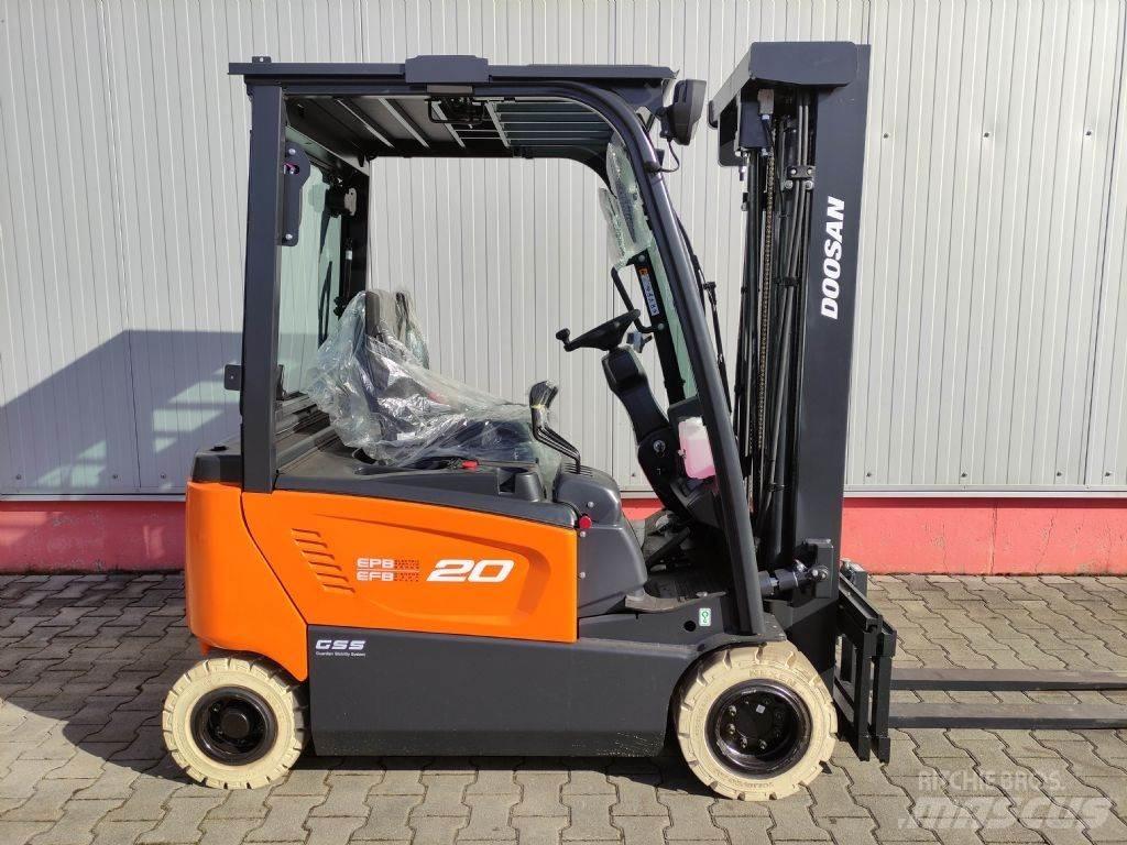 Doosan B20X-7 (Plus) Chariots élévateurs électriques
