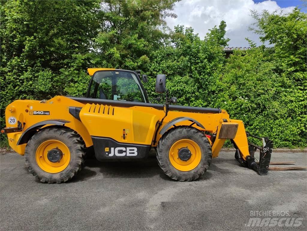 JCB 540V140 Hi Viz Chariot télescopique