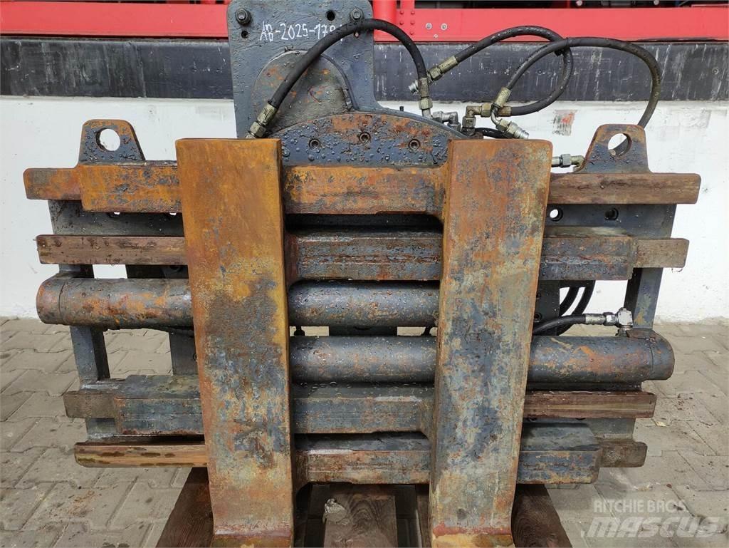 Kaup 3T451 Pince à balle