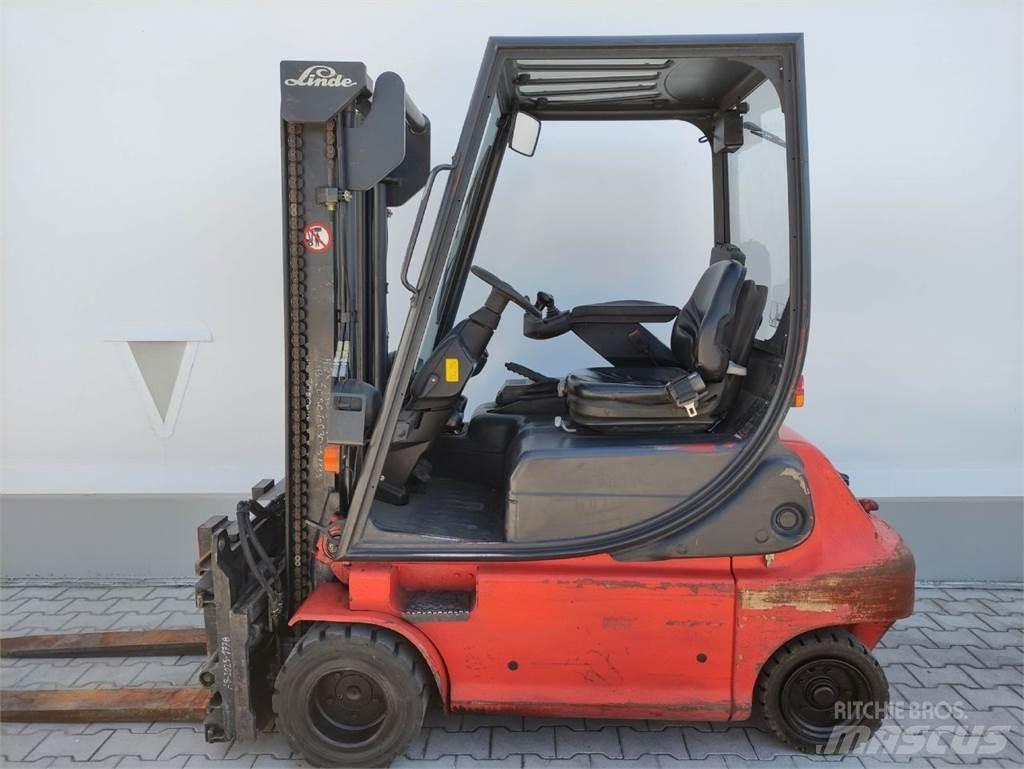Linde E20P-02-335 Chariots élévateurs électriques