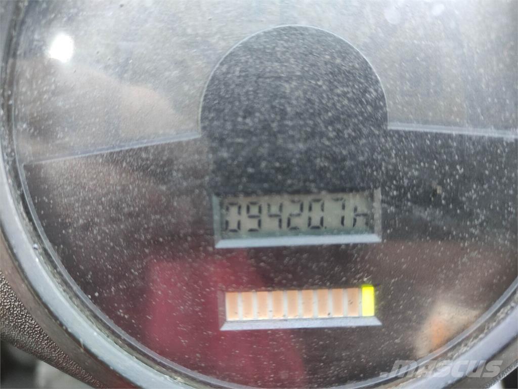 Linde E30-336-03 (LACK NEU) Chariots élévateurs électriques