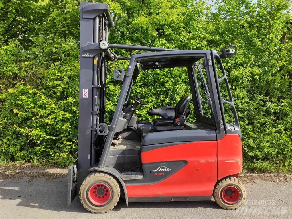 Linde E30HL-01/600-387 Chariots élévateurs électriques