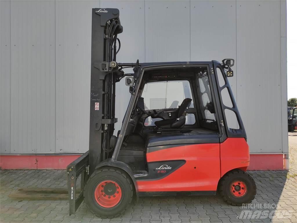 Linde E50HL-01/600-388 Chariots élévateurs électriques