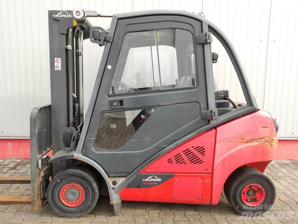 Linde H25D-02-392/EVO Chariots diesel